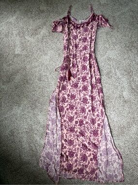 Forever 21 Pink and Plum Floral Cold-Shoulder Maxi Dress